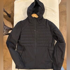 Men’s LuLuLemon Puffer Jacket Size M